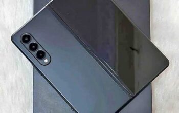 SAMSUNG Z FLOD 3
