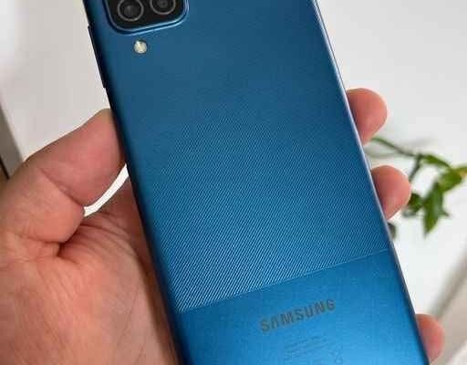 SAMSUNG A12