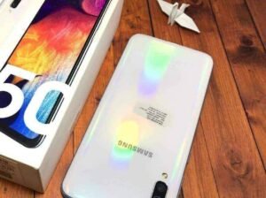 SAMSUNG A50