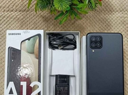 SAMSUNG A12