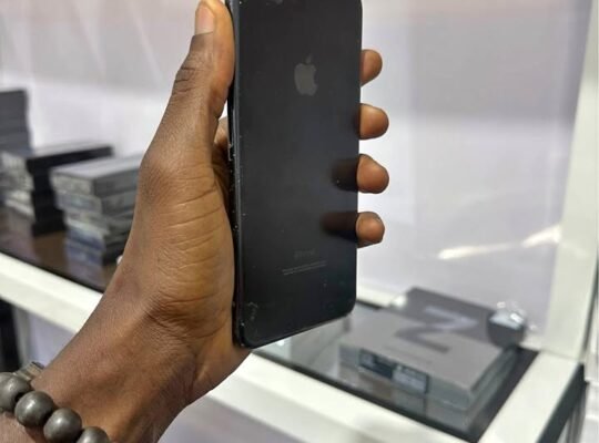 IPHONE 7+