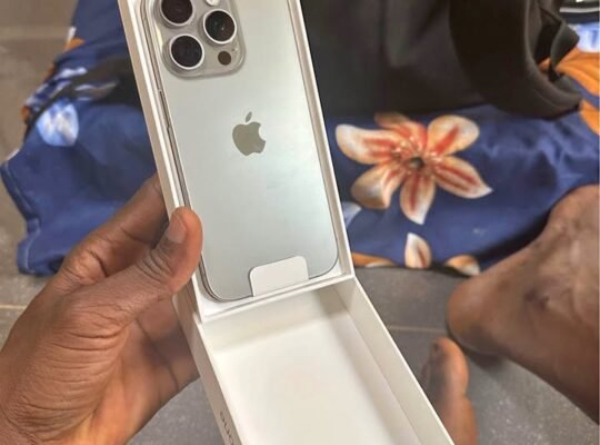 IPHONE 16 PRO