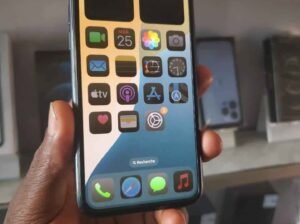 IPHONE 11 PRO