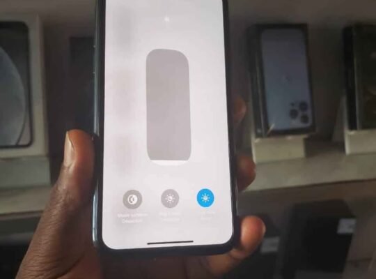 IPHONE 11 PRO