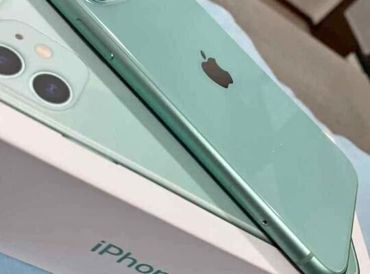 IPHONE 11