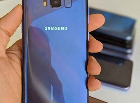 SAMSUNG S8