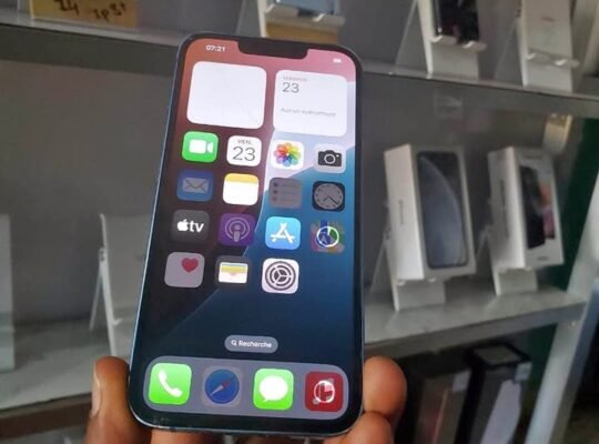 IPHONE 13 SIMPLE