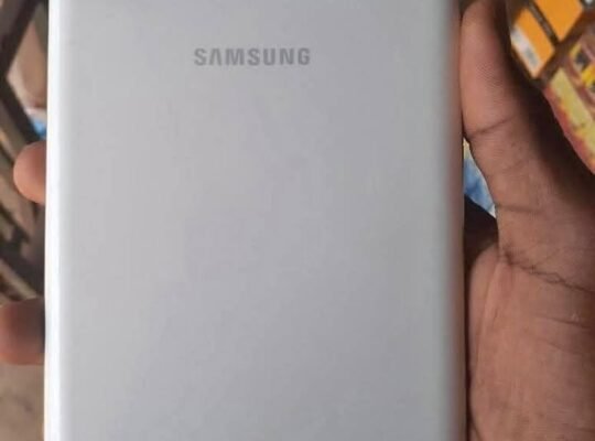 SAMSUNG GALAXY TAB 3