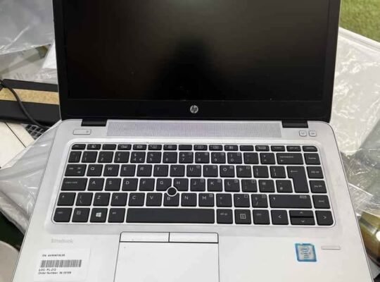 ORDINATEUR HP