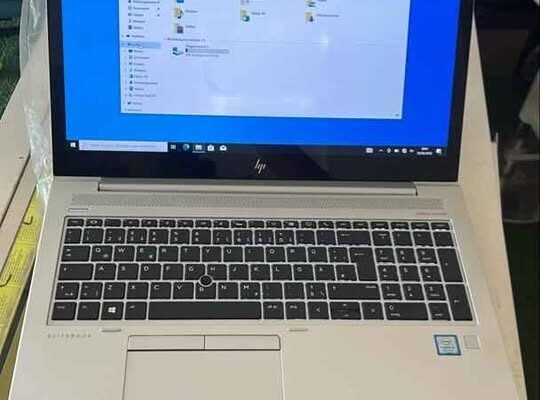 ORDINATEUR HP